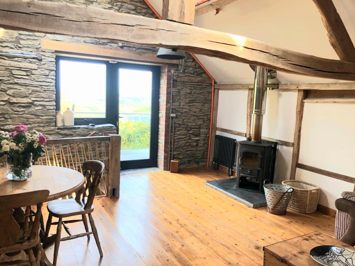 Hay Barn, Penrheol Farm, Unique Barn Conversion Builth Wells Exteriör bild